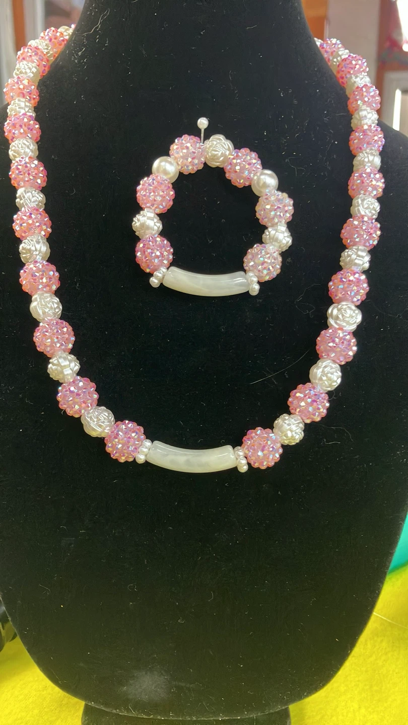 Pink & White Beaded Necklace and Bracelet Set - photo 3