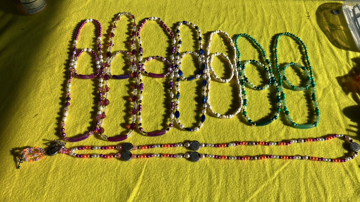 Handmade Green Beaded Necklace & Bracelet Set