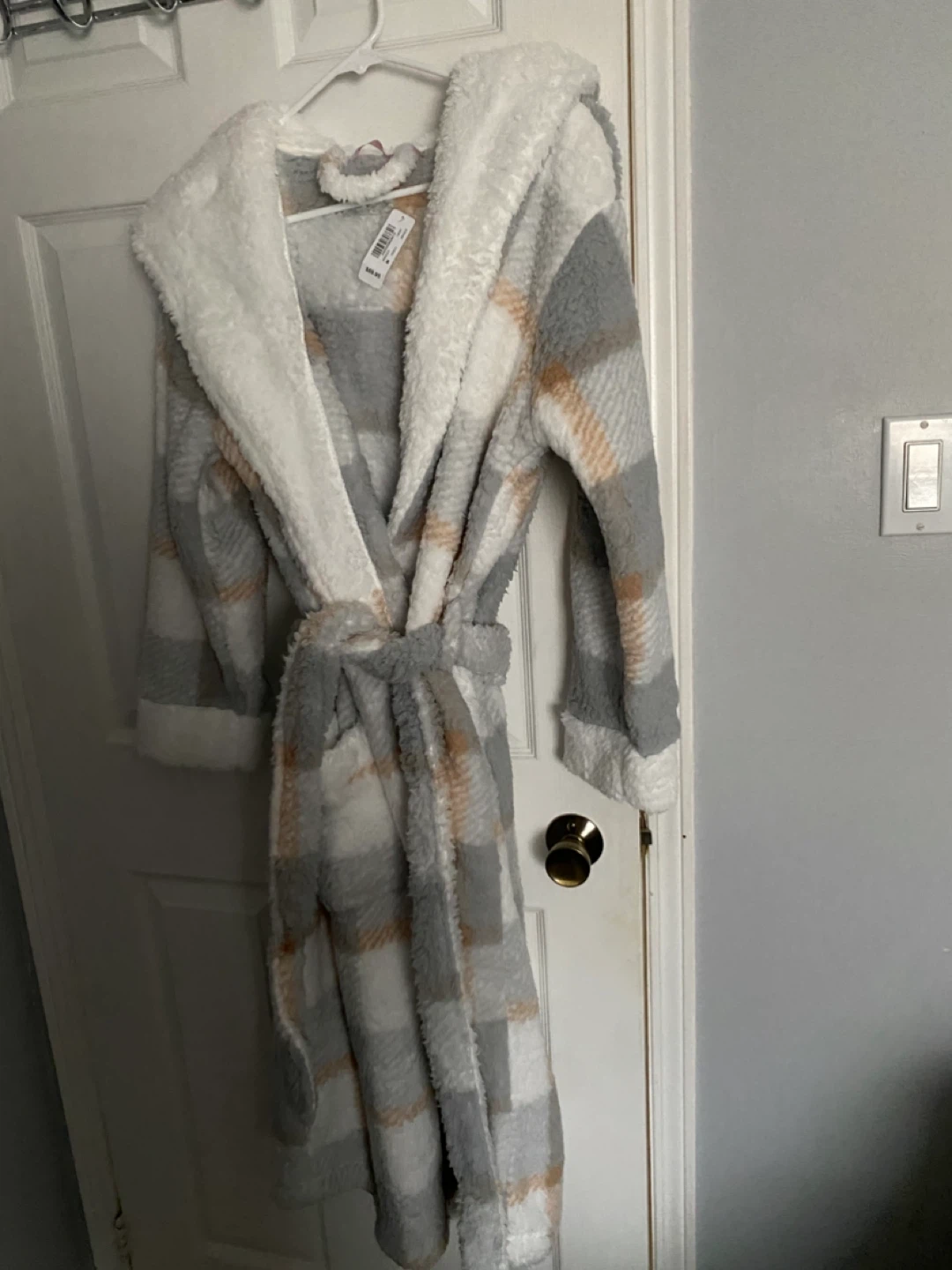 La Vie En Rose -Plush Robe - Size M
