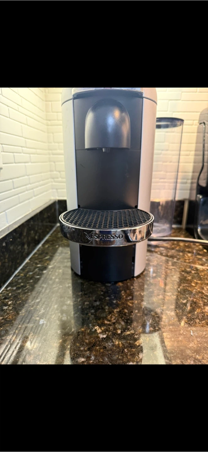 Breville Nespresso Vertuo Plus Coffee Machine - photo 5