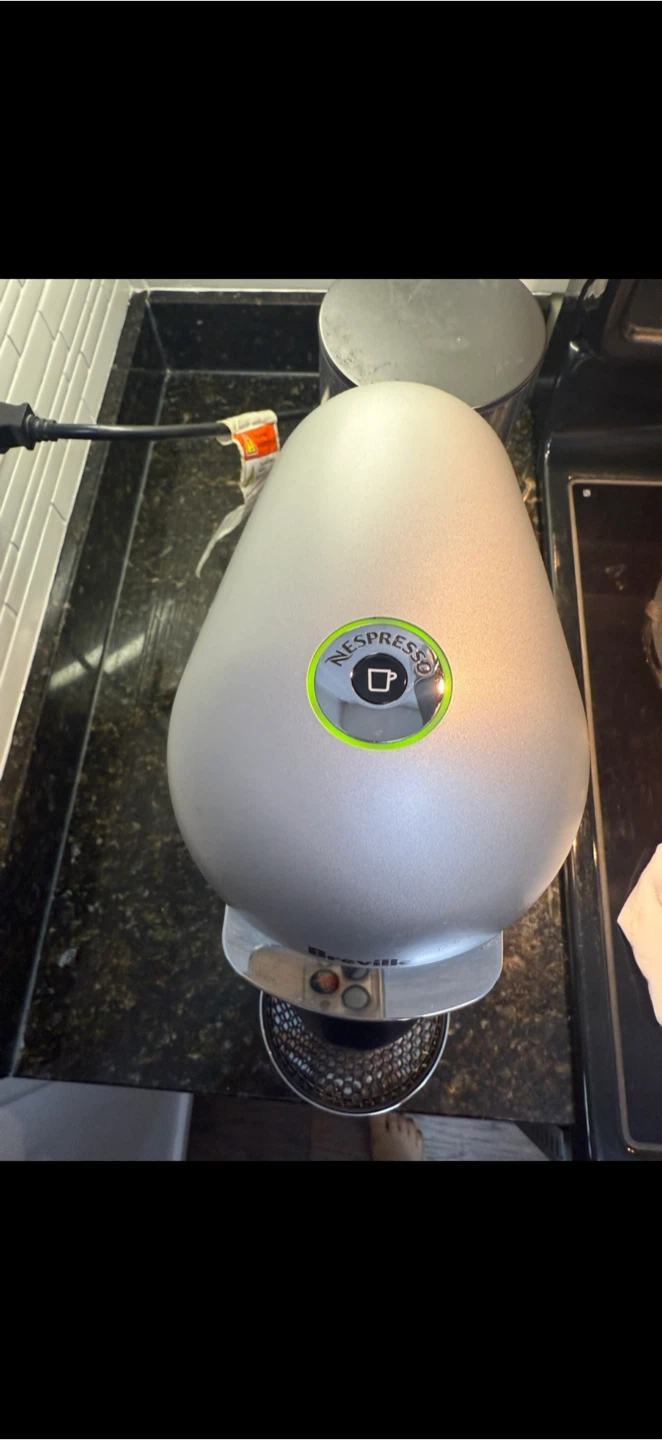 Breville Nespresso Vertuo Plus Coffee Machine - photo 2
