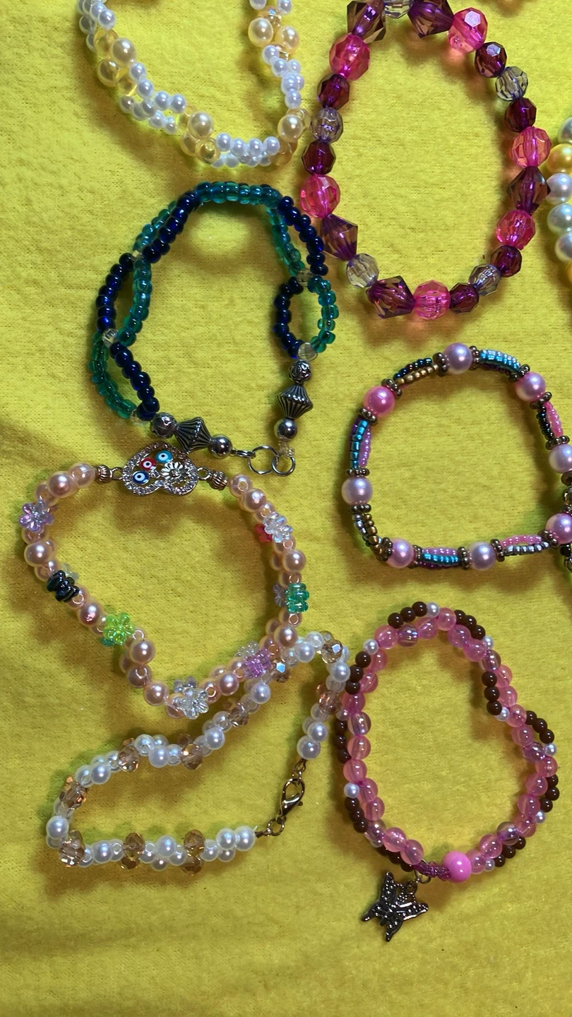 Handmade Beaded Bracelets - photo 2