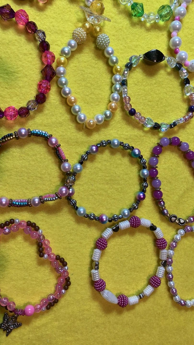 Handmade Beaded Bracelets - photo 3