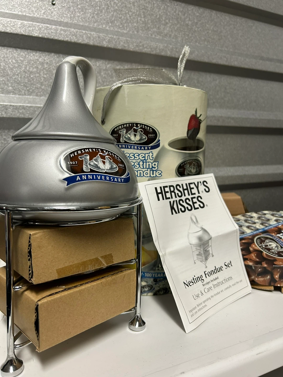 Hershey's Kisses Dessert Nesting Fondue Set - photo 5