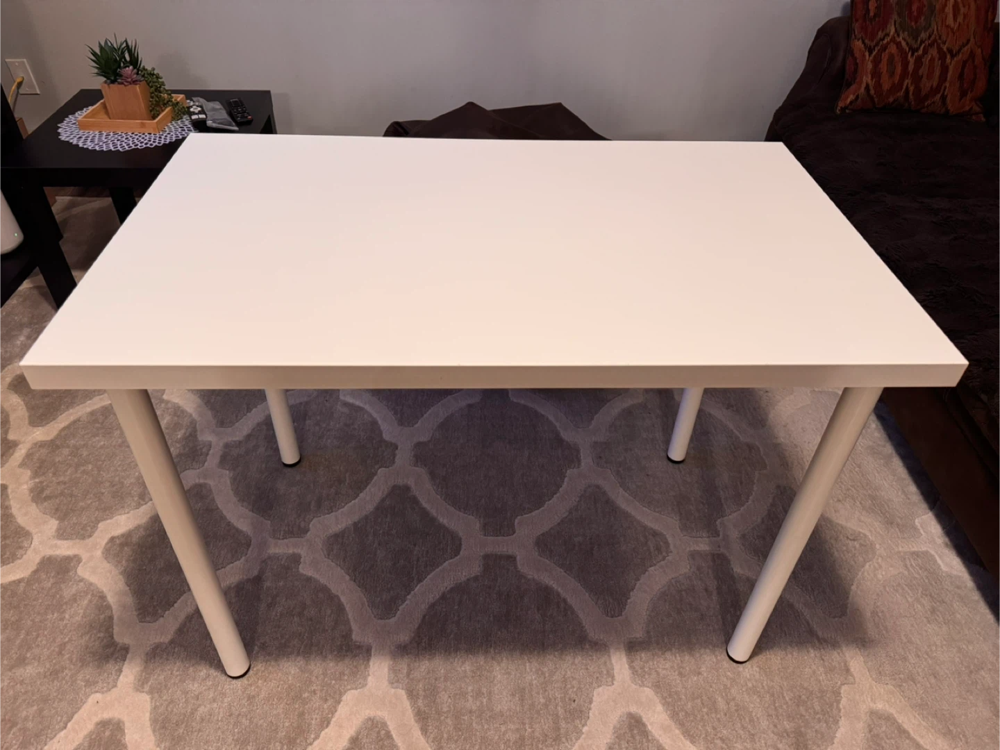 Like New - IKEA "Linnmon" Desk (100x60cm) - White - $35 Steal! - photo 3
