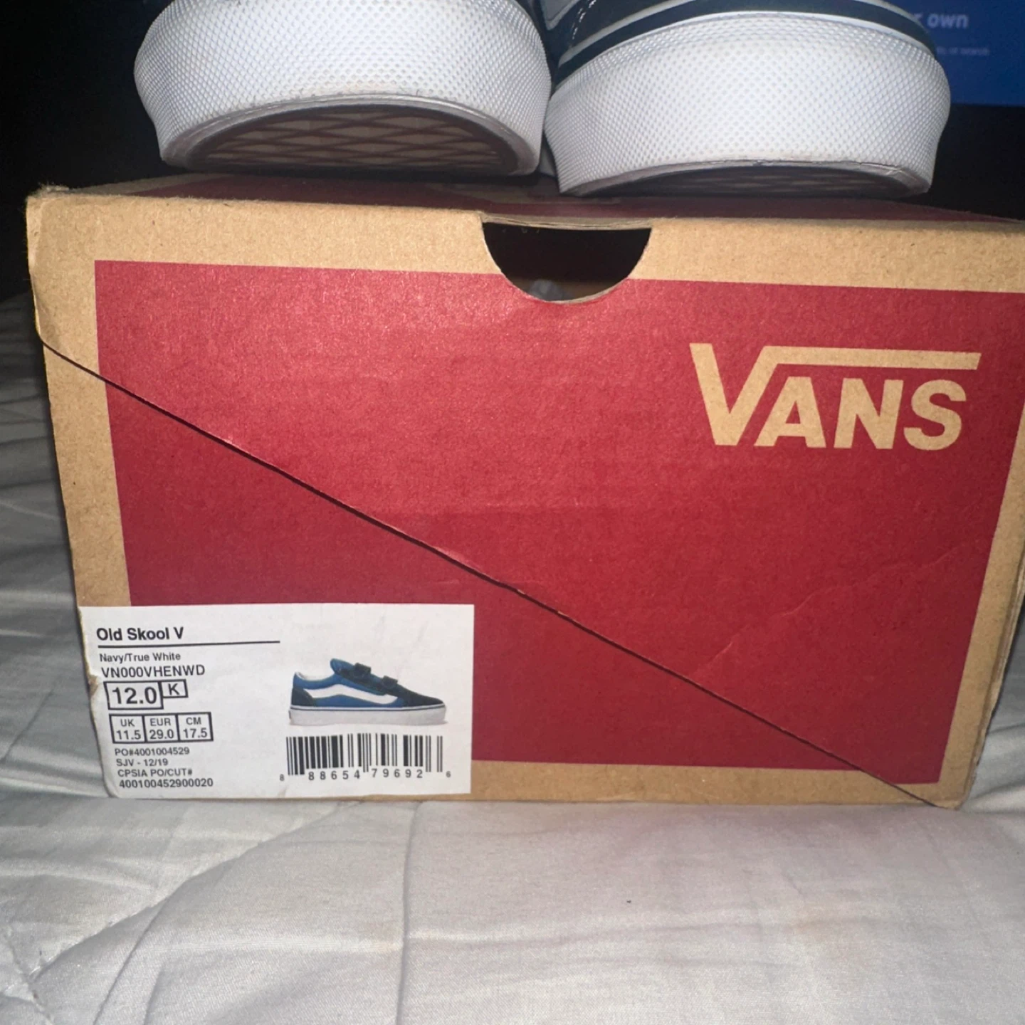 Vans Old Skool V Navy/True White, Size 12K - photo 4