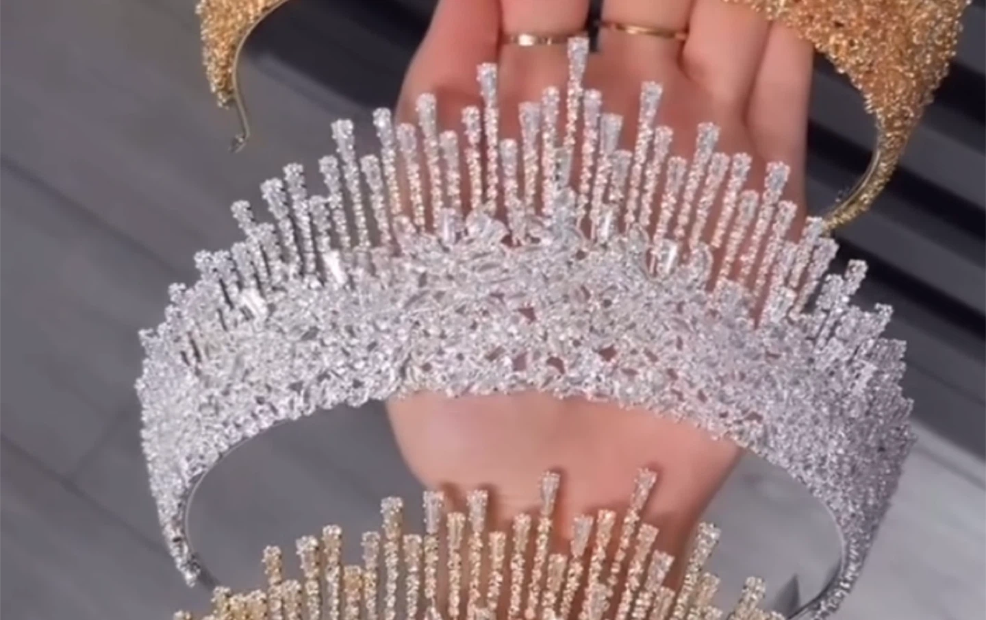 Swarovski Crystal Tiara Headband - photo 2