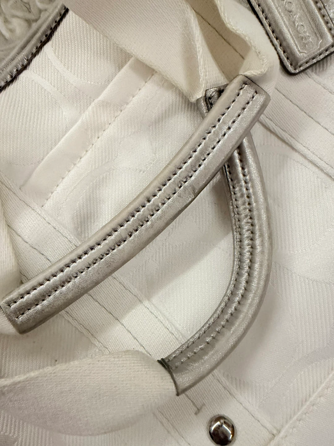Coach ‘Kyra’ Daisy Nylon Signature Crossbody - White / Silver - photo 4