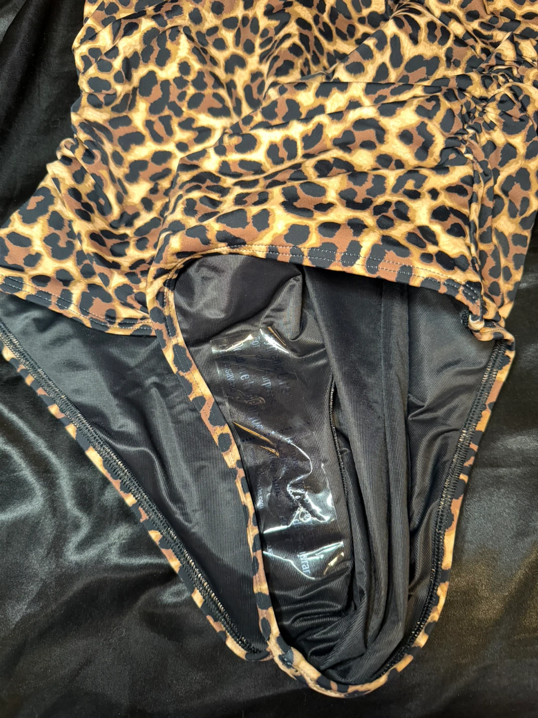 Victoria's Secret Leopard Print Swimsuit - Size M/M - photo 3