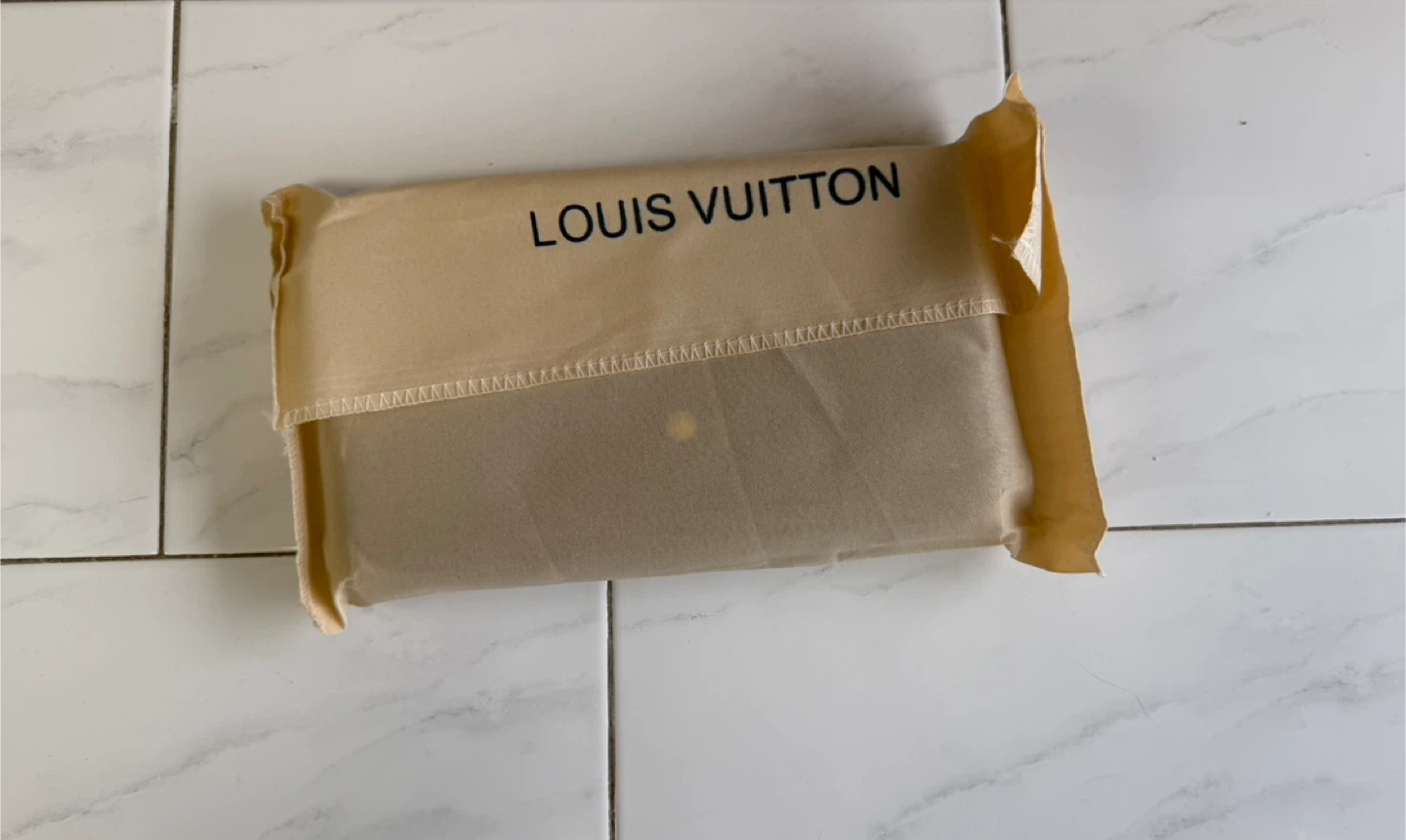 Louis Vuitton Fèlicie Pochette Bag - photo 2