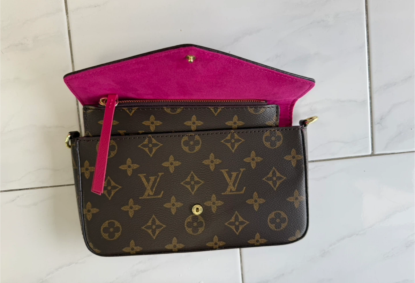 Louis Vuitton Fèlicie Pochette Bag
