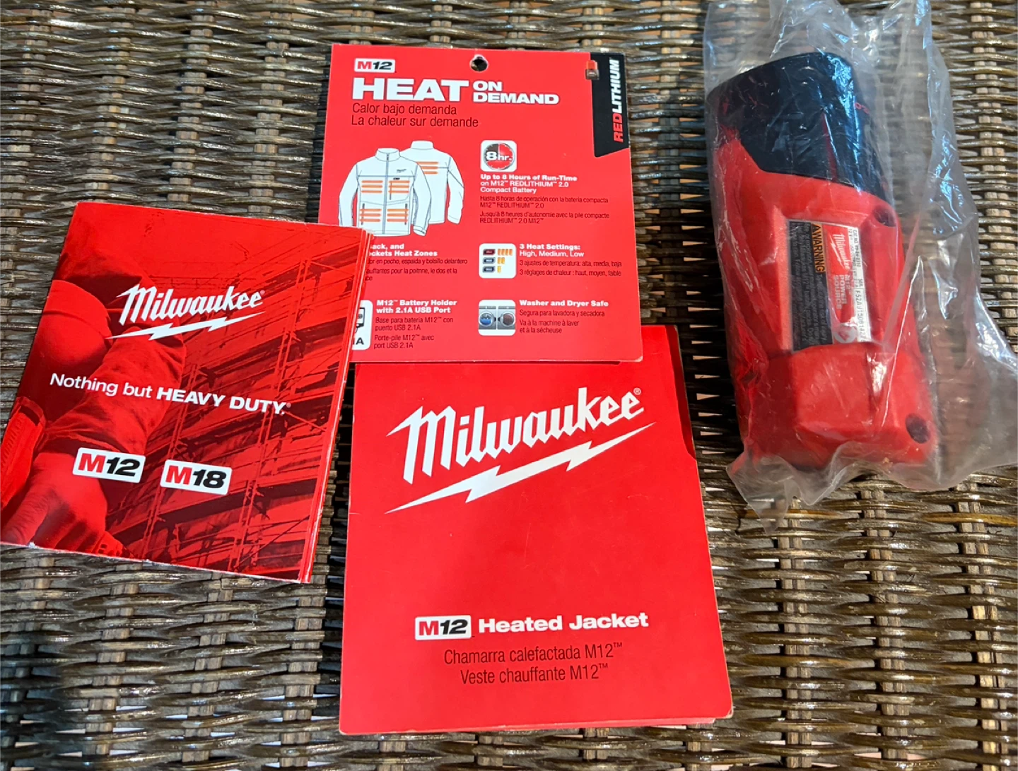 Milwaukee M12 Heated Jacket - Size XL - photo 4