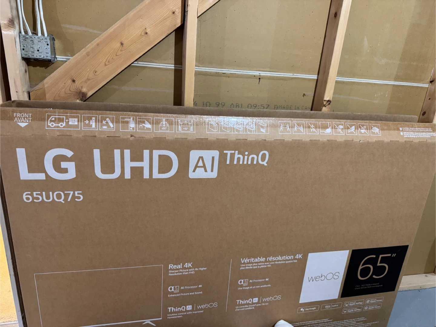 LG 65" 4K UHD TV - 65UQ7570PUJ - photo 3