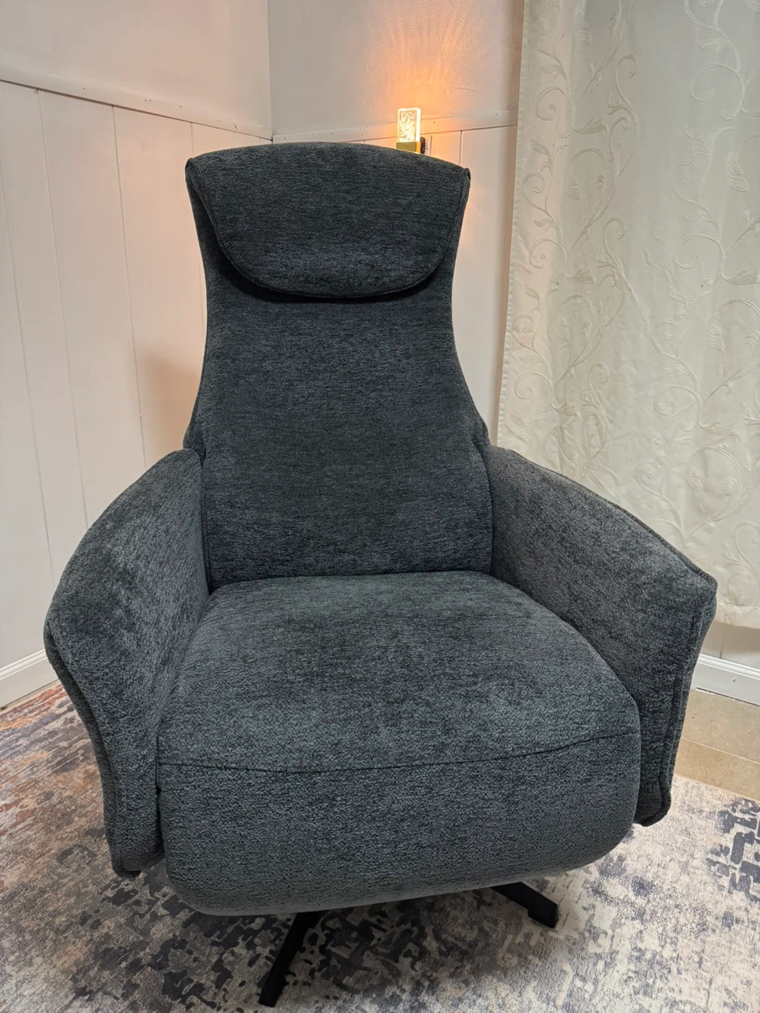 Modern Gray Swivel Electric Recliner . - photo 2
