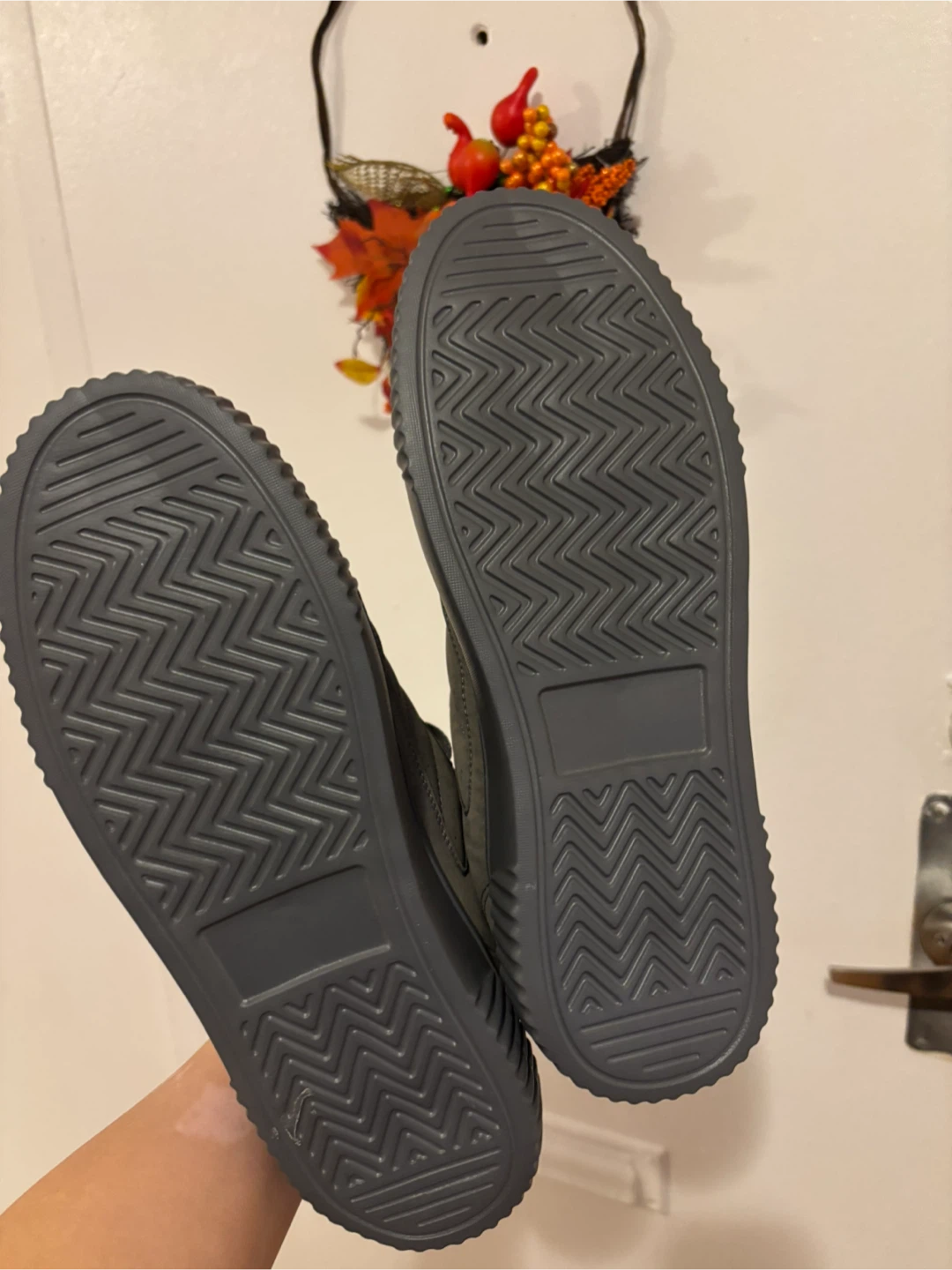 Grey Casual Sneakers - photo 3