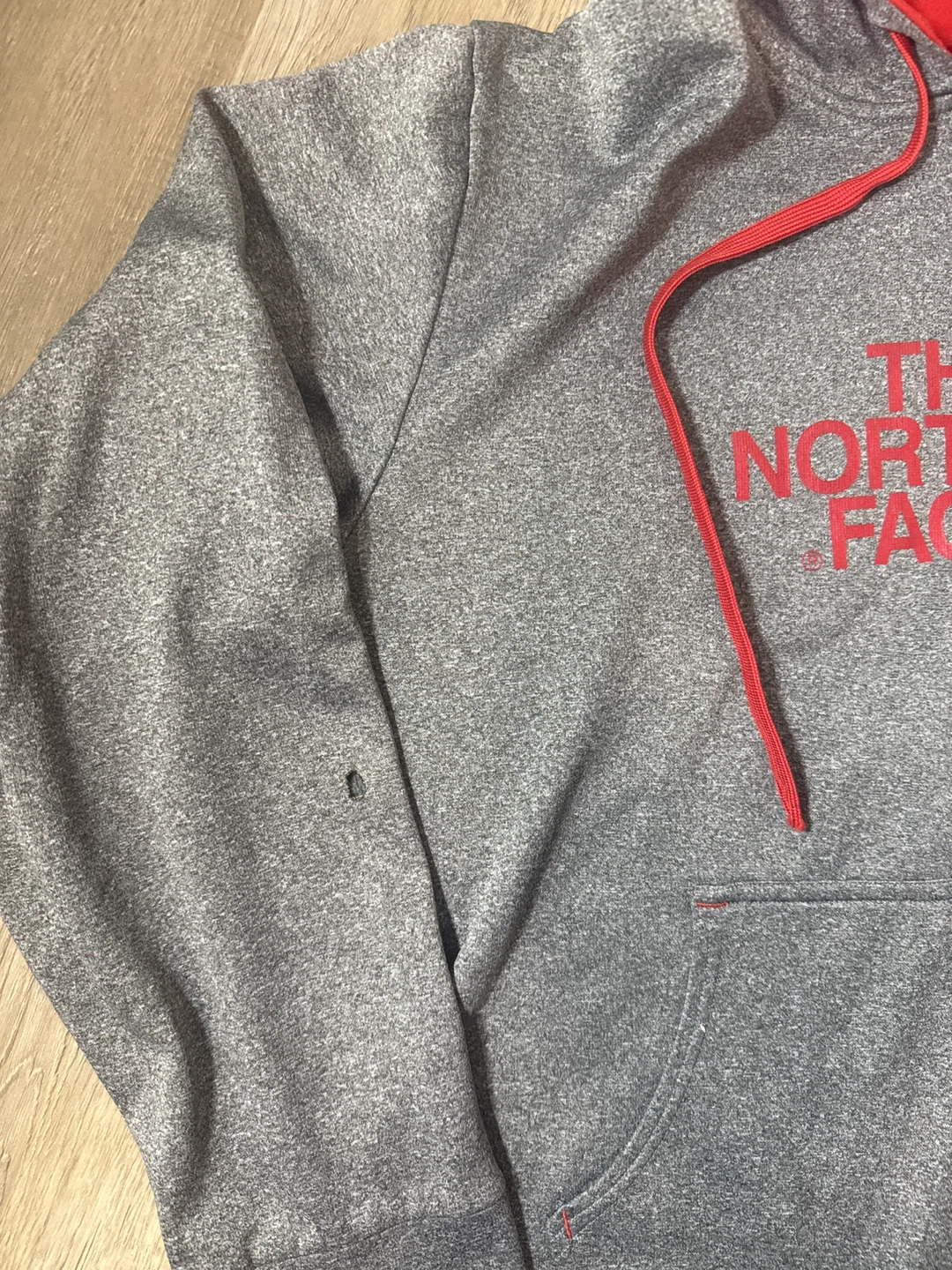 The North Face Gray & Red Hoodie XL - photo 4