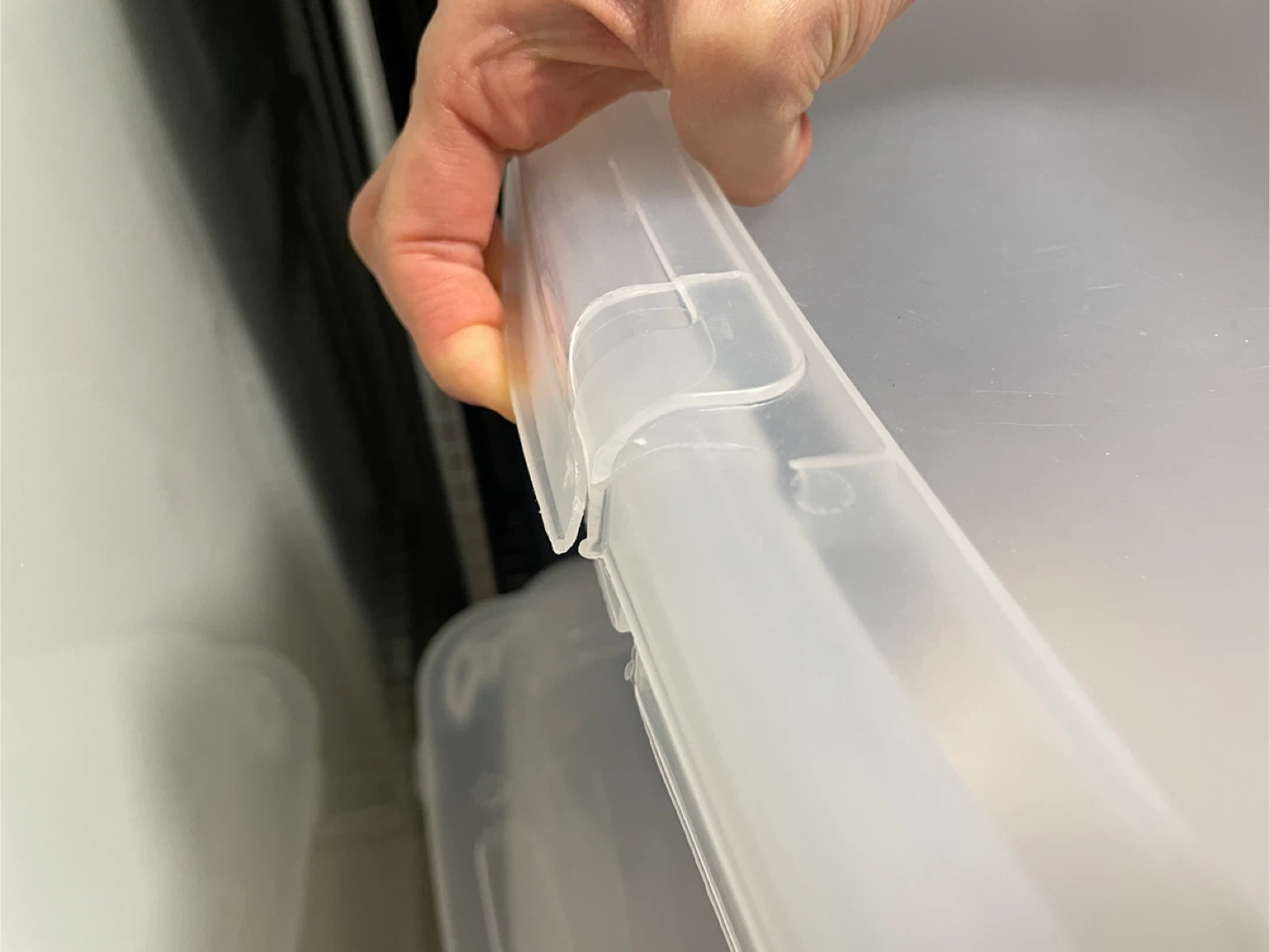 Type A) 2 Clarity Transparent Storage Boxes with Lids (50-L) - photo 3