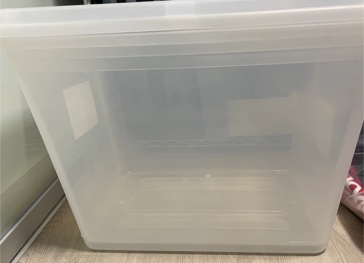 Type A) 2 72L Clear Storage Tote - photo 2