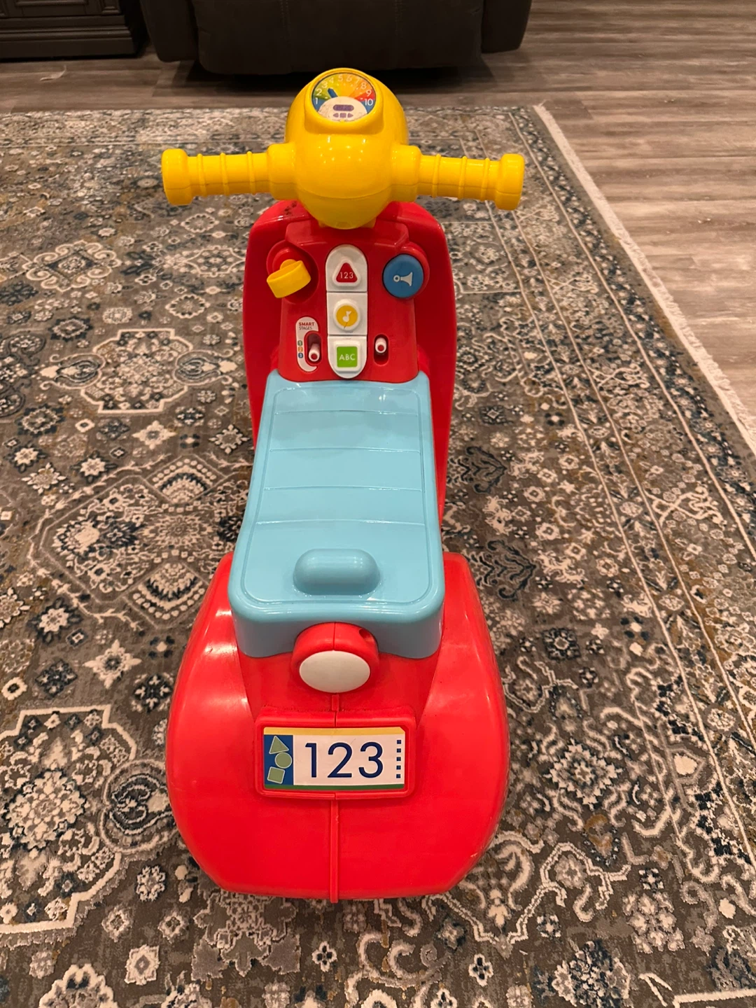 Fisher-Price Laugh & Learn Ride-On Scooter - photo 2