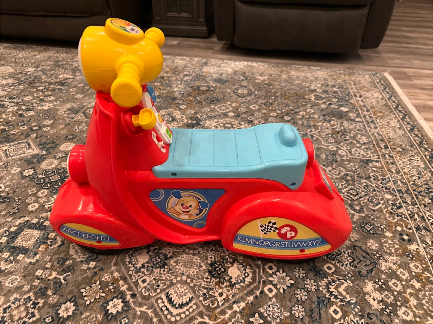 Fisher-Price Laugh & Learn Ride-On Scooter