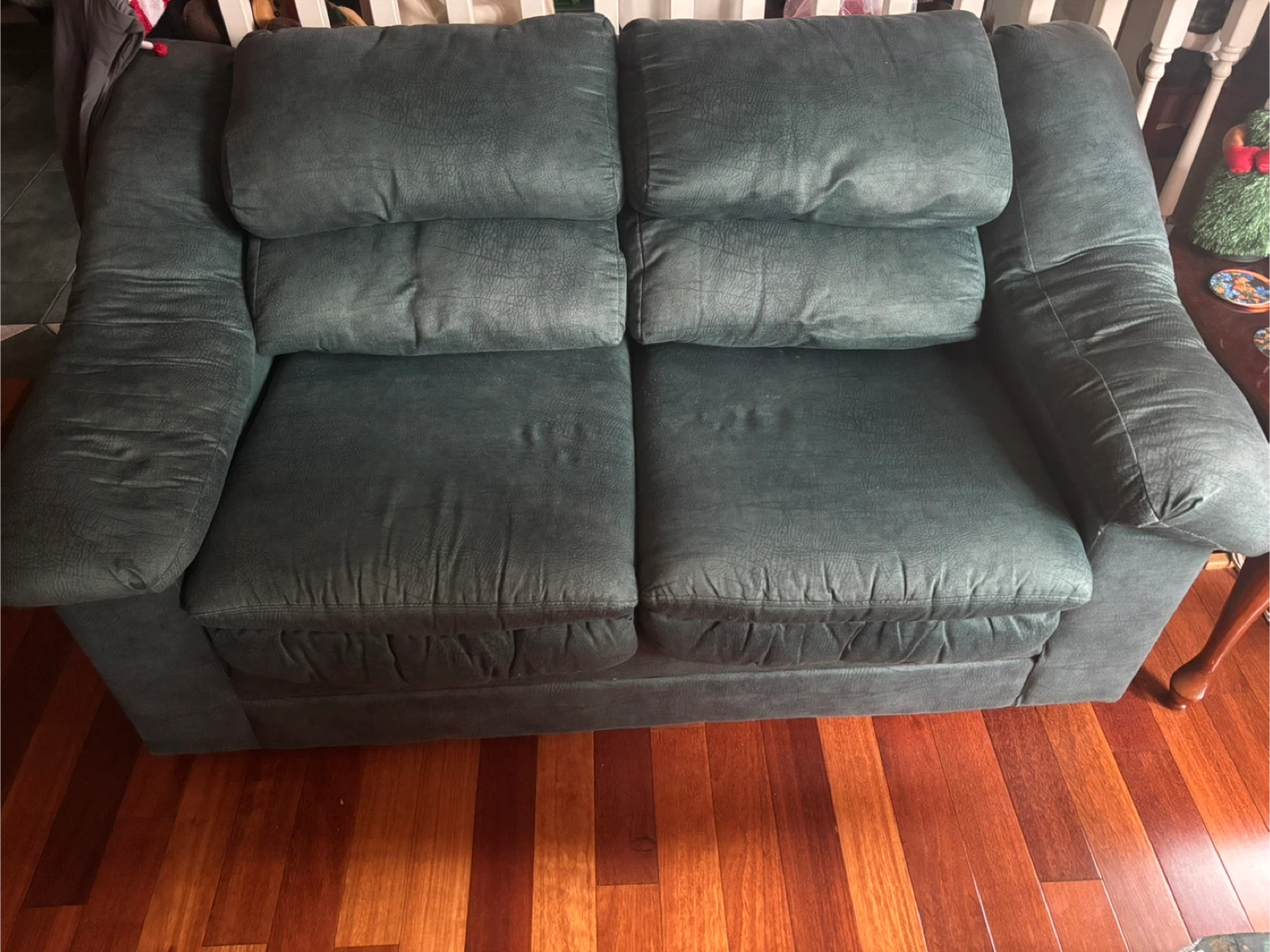 Green Loveseat and Couch - 2 pc
