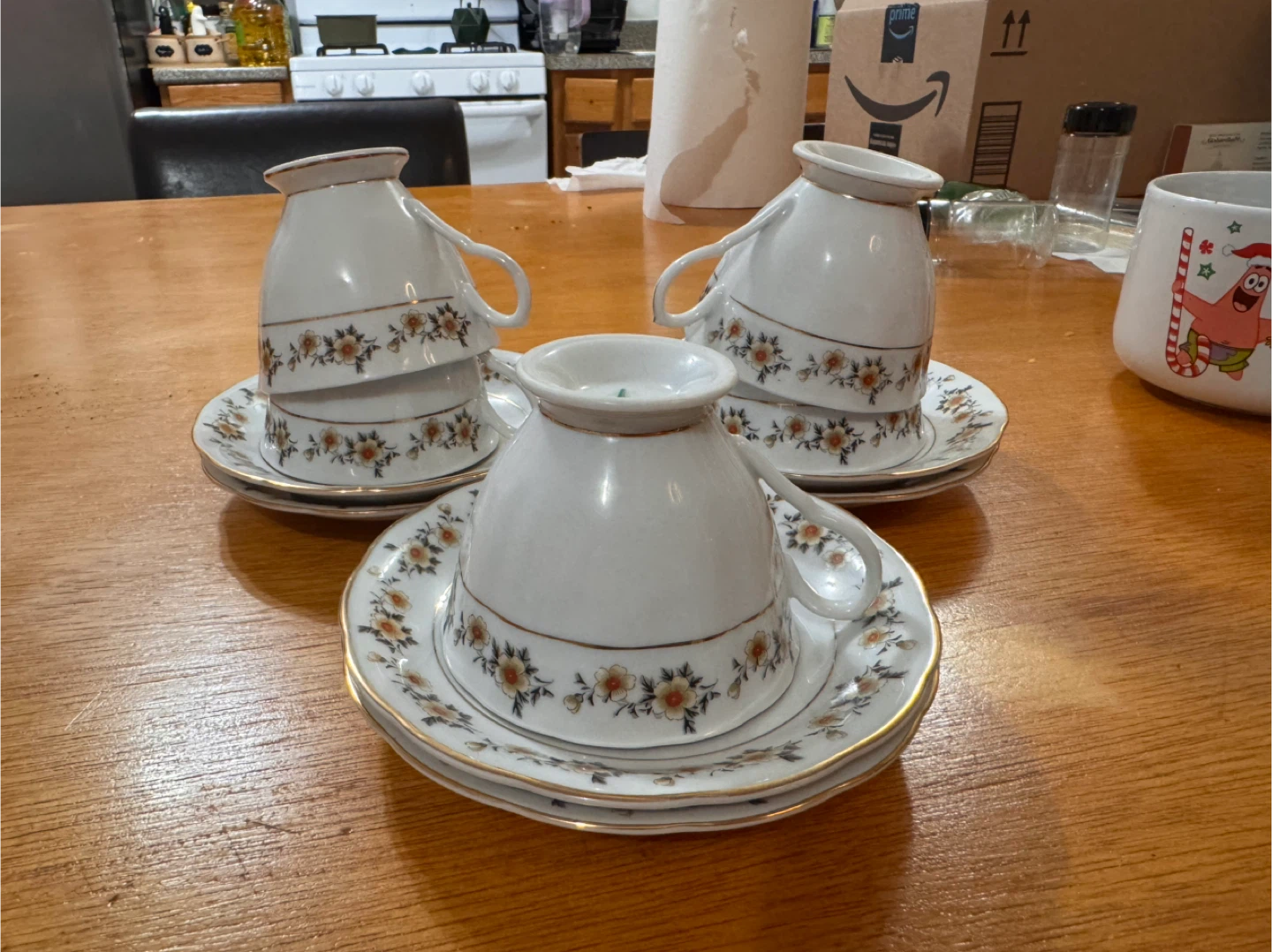 Floral Tea Cup & Saucer Set 🥕