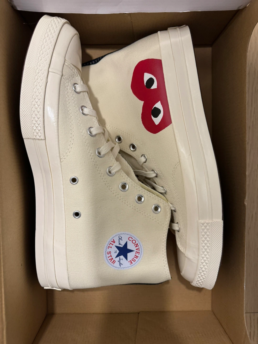 Converse Unisex CDG PLAY x Chuck 70 High - Milk - M12 / W14 - photo 2
