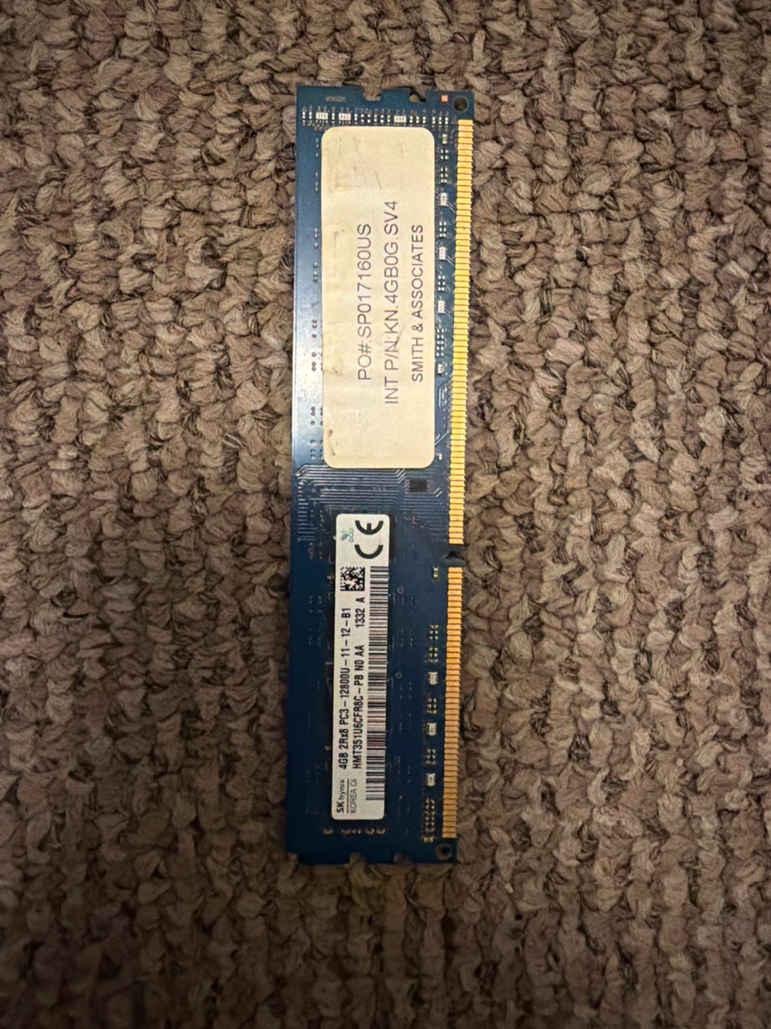 SK Hynix 4GB PC3-12800U RAM