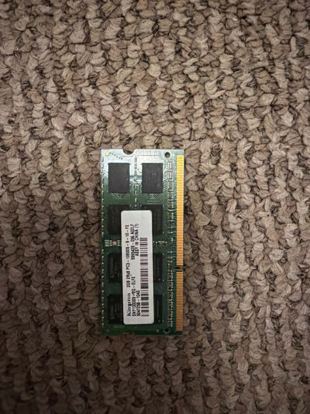 Kingston 2GB 2Rx8 PC3-10600S RAM