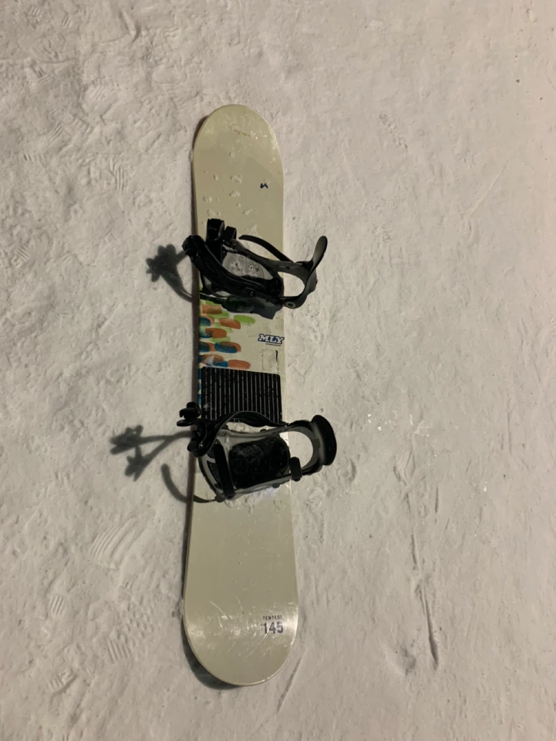 MLX Snowboard 145 with Salomon bindings - photo 2