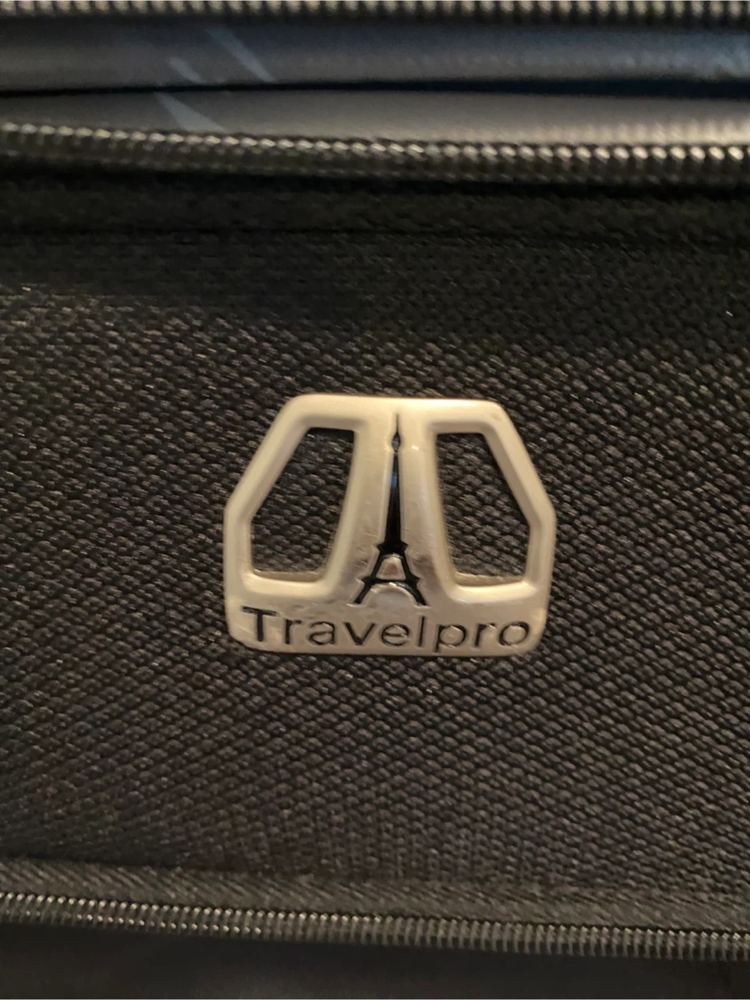 Travelpro & Samsonite Luggage Set - photo 2