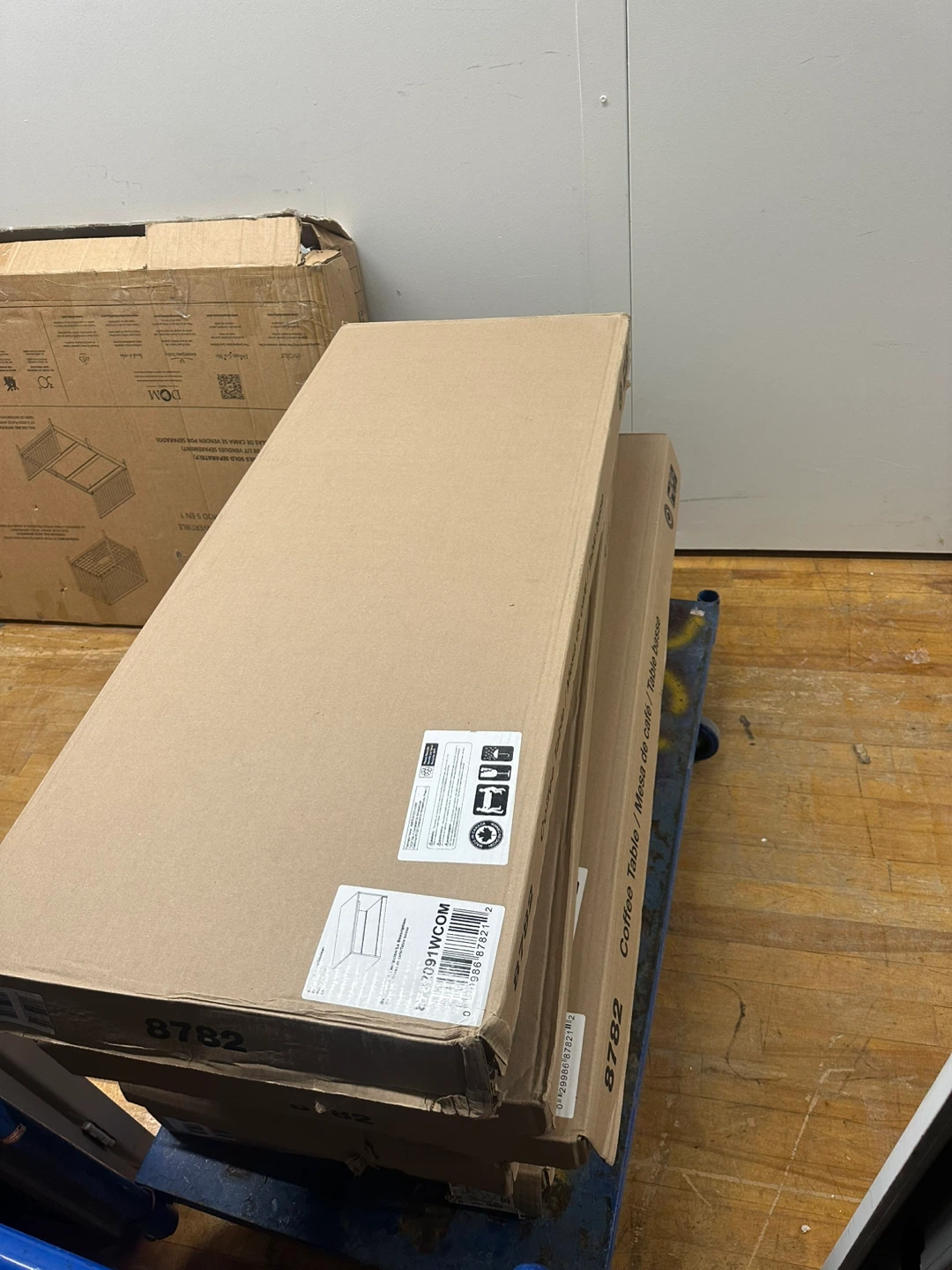 Dark Espresso Brown Oak Coffee Table - New in Box! 🥕 - photo 5