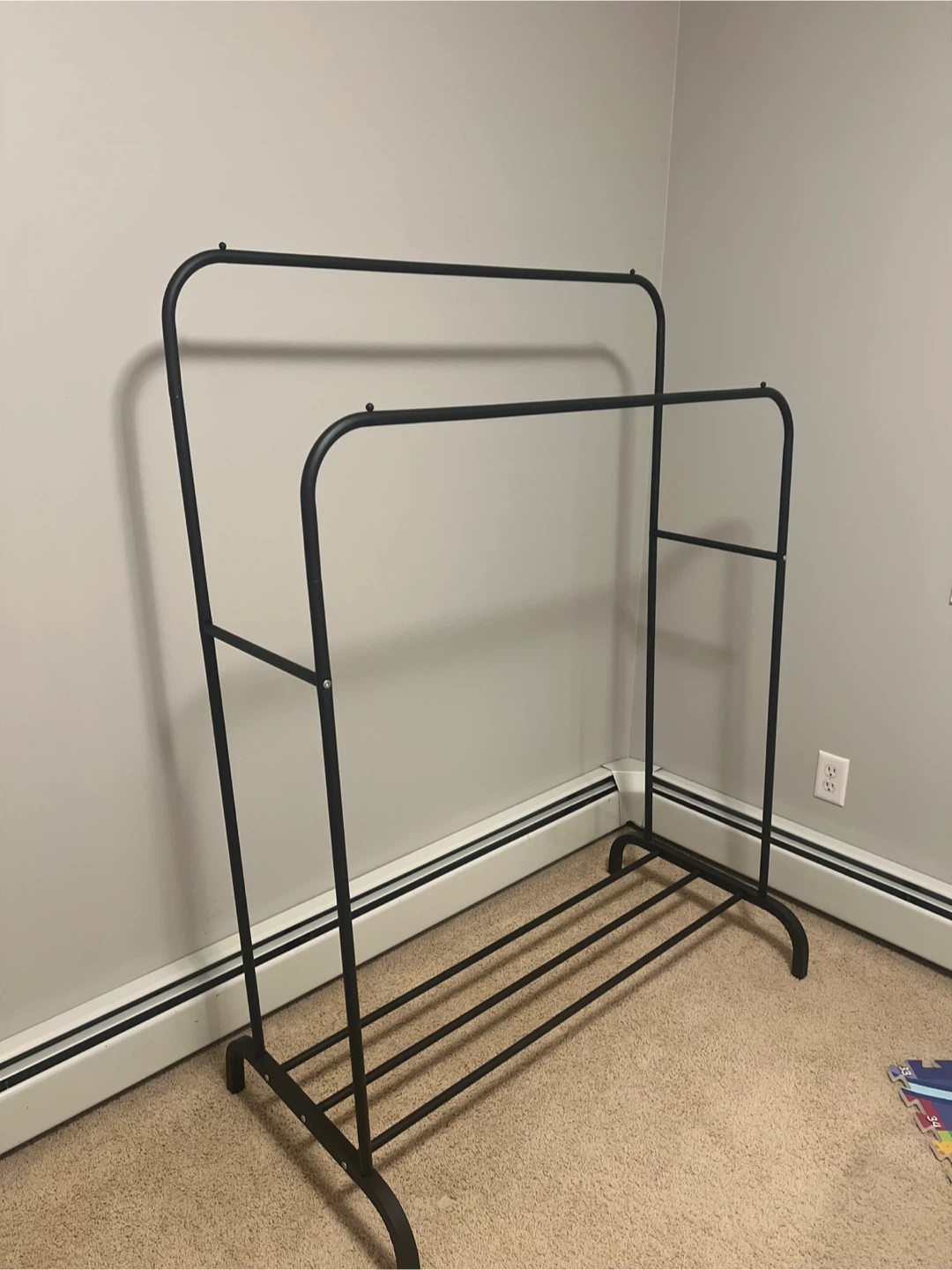 Black Metal Garment Rack - photo 3