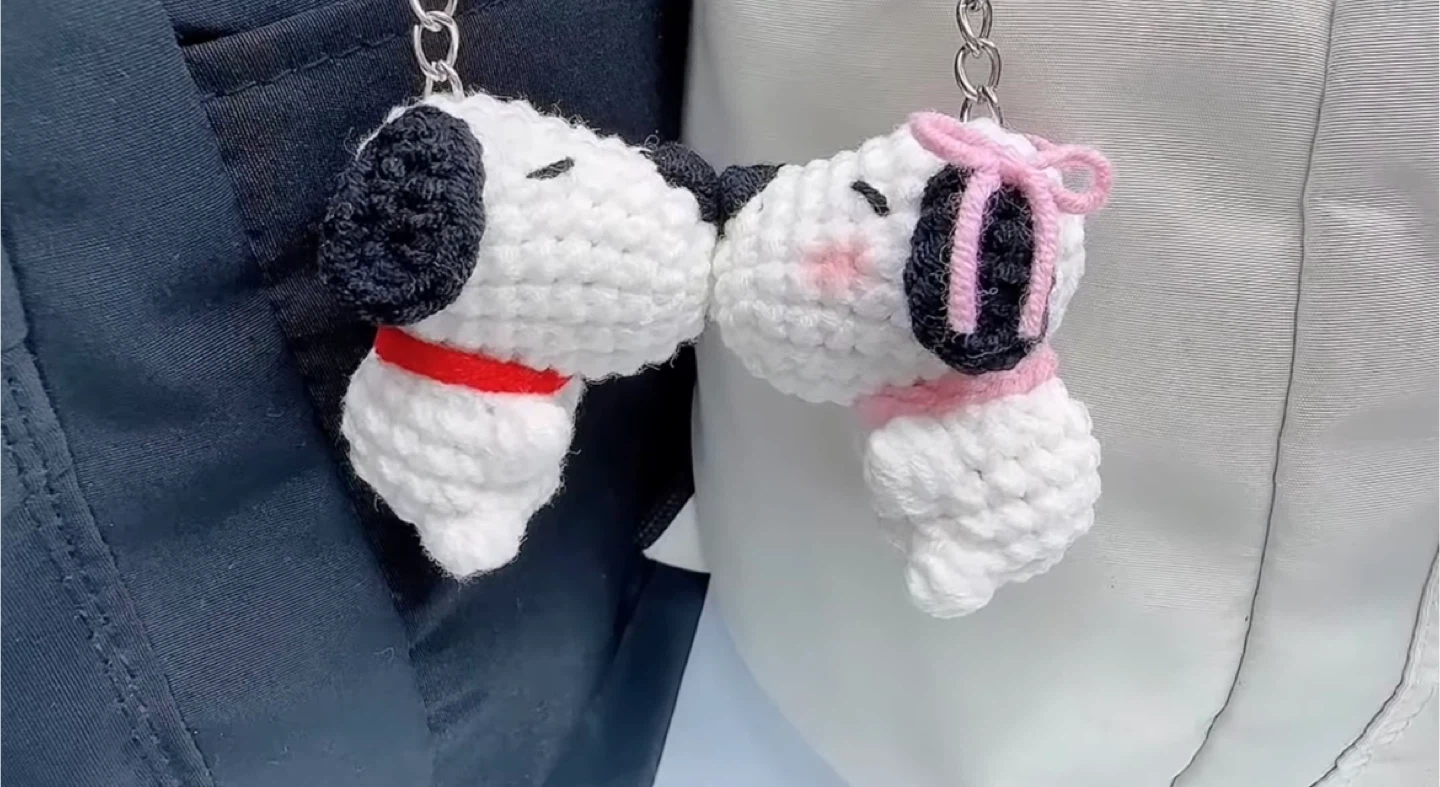 Crochet Snoopy Couple Keychains