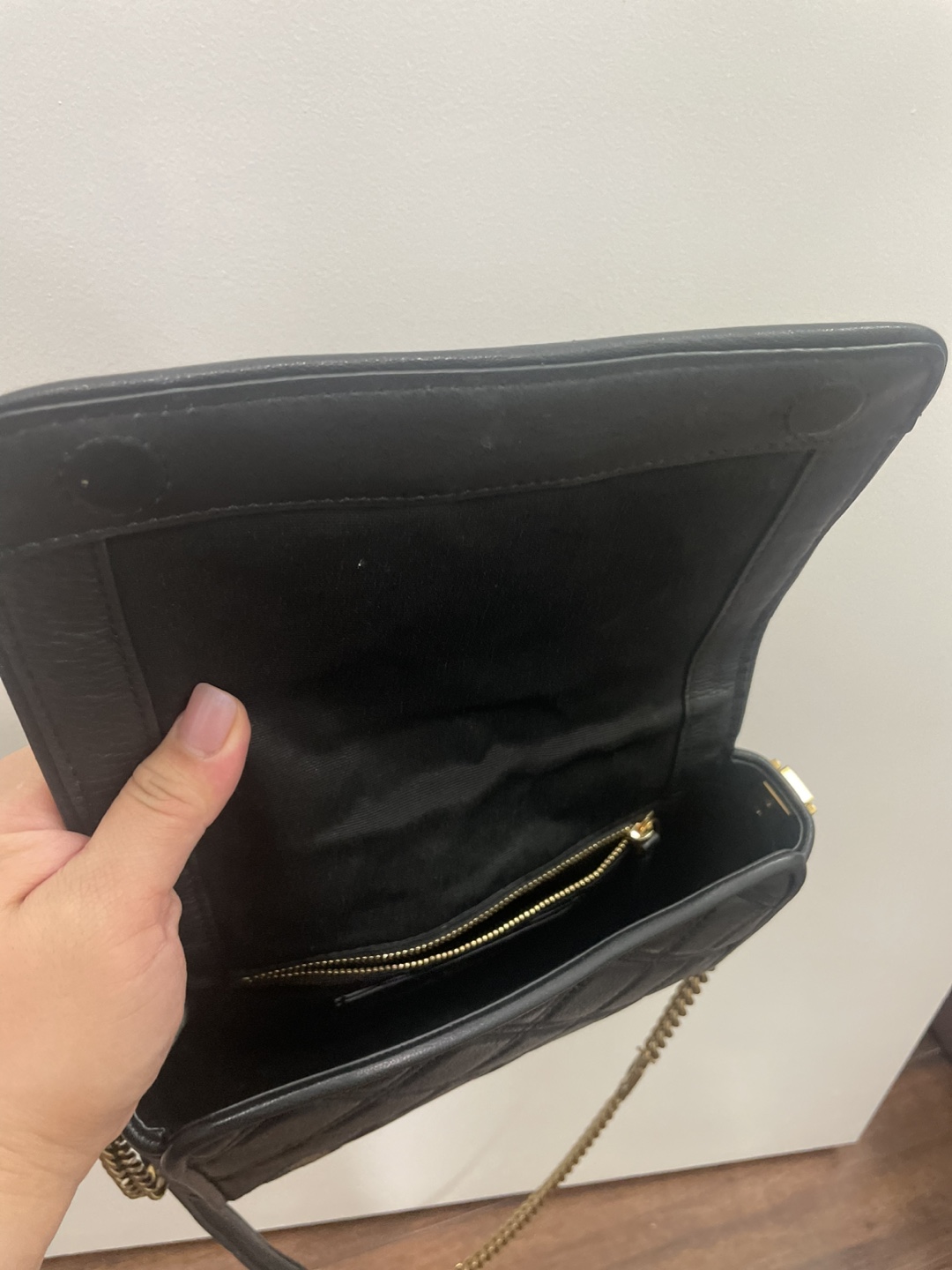 Marc Jacobs Black Leather Crossbody Bag - photo 2