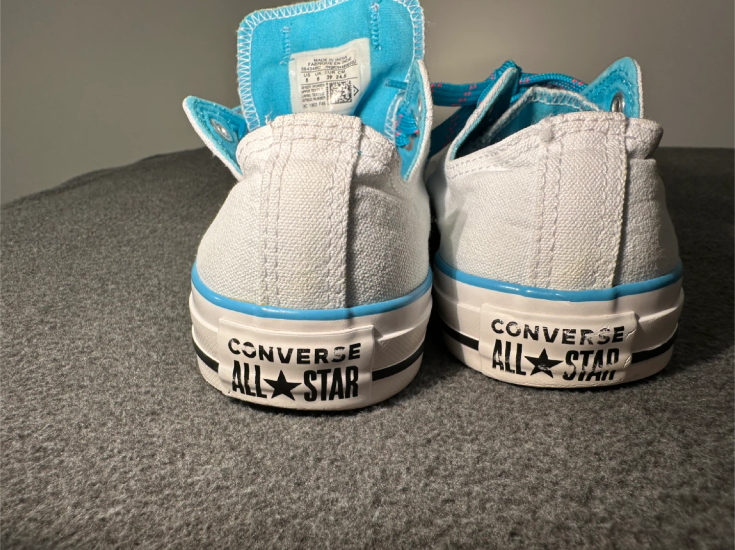 Converse All Star Low Top - Size 8 (Women's) - photo 5