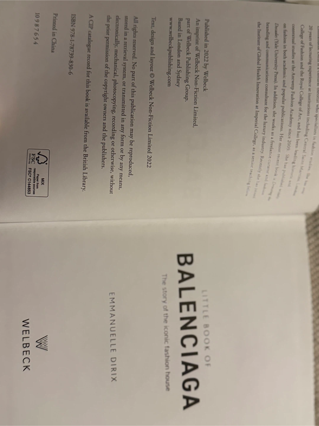Little Book of Balenciaga by Emmanuelle Dirix - photo 3