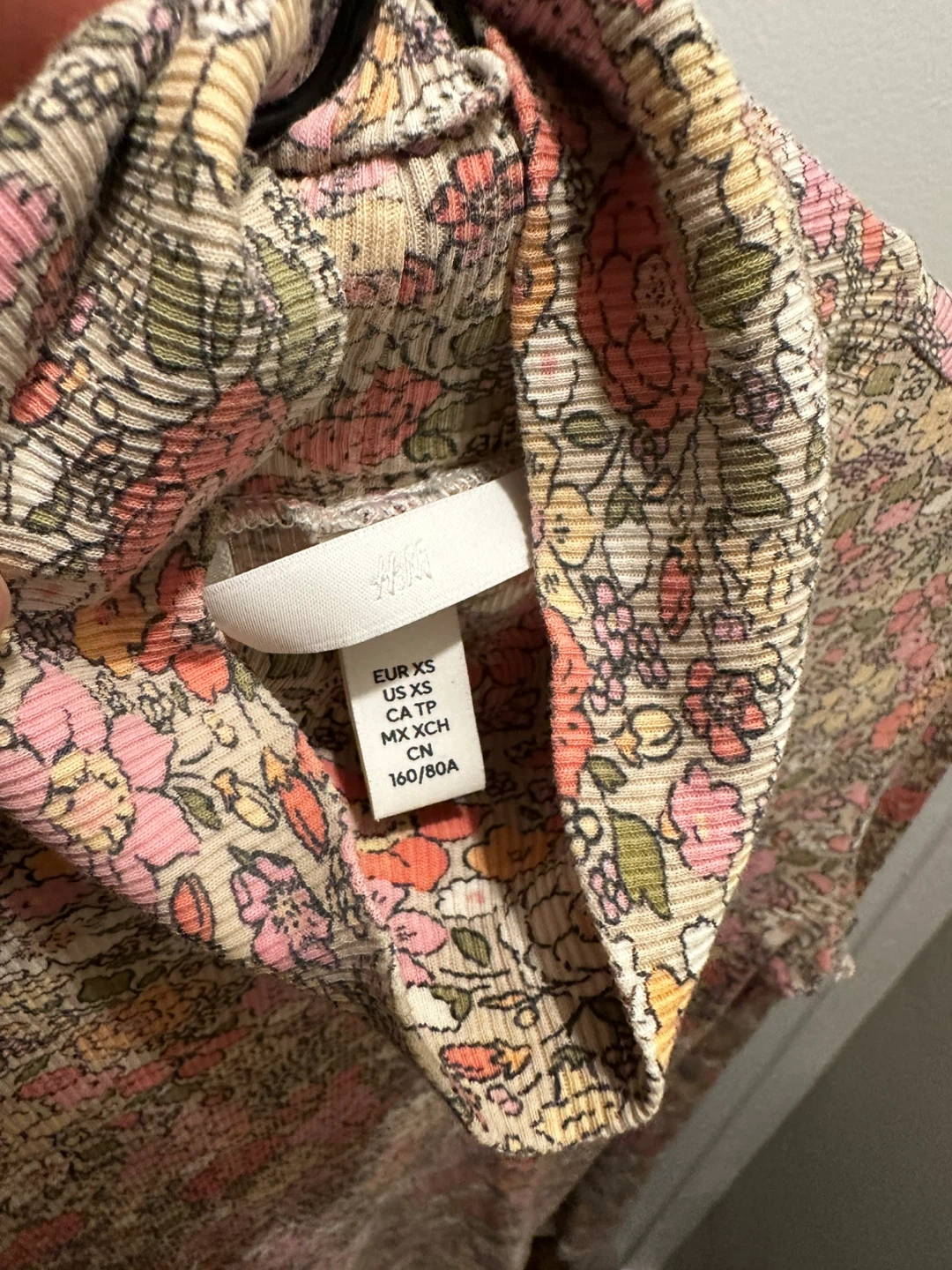 H&M Floral Bodysuit - Size XS - photo 2