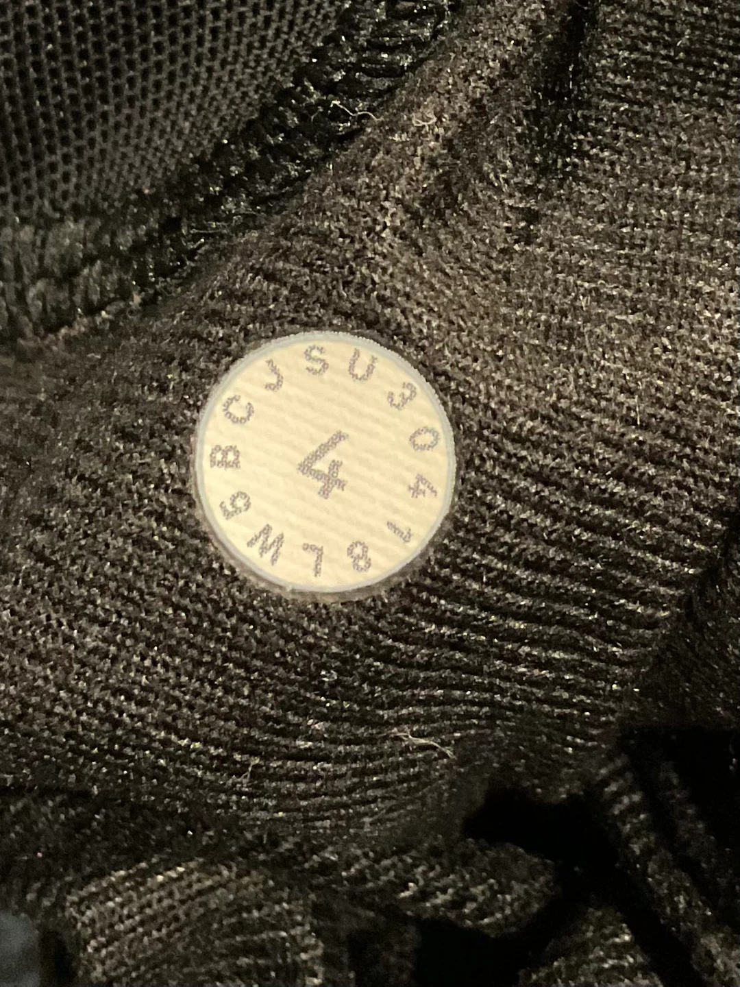 Lululemon “Ready to rulu ” Jogger- Size 4 - photo 5