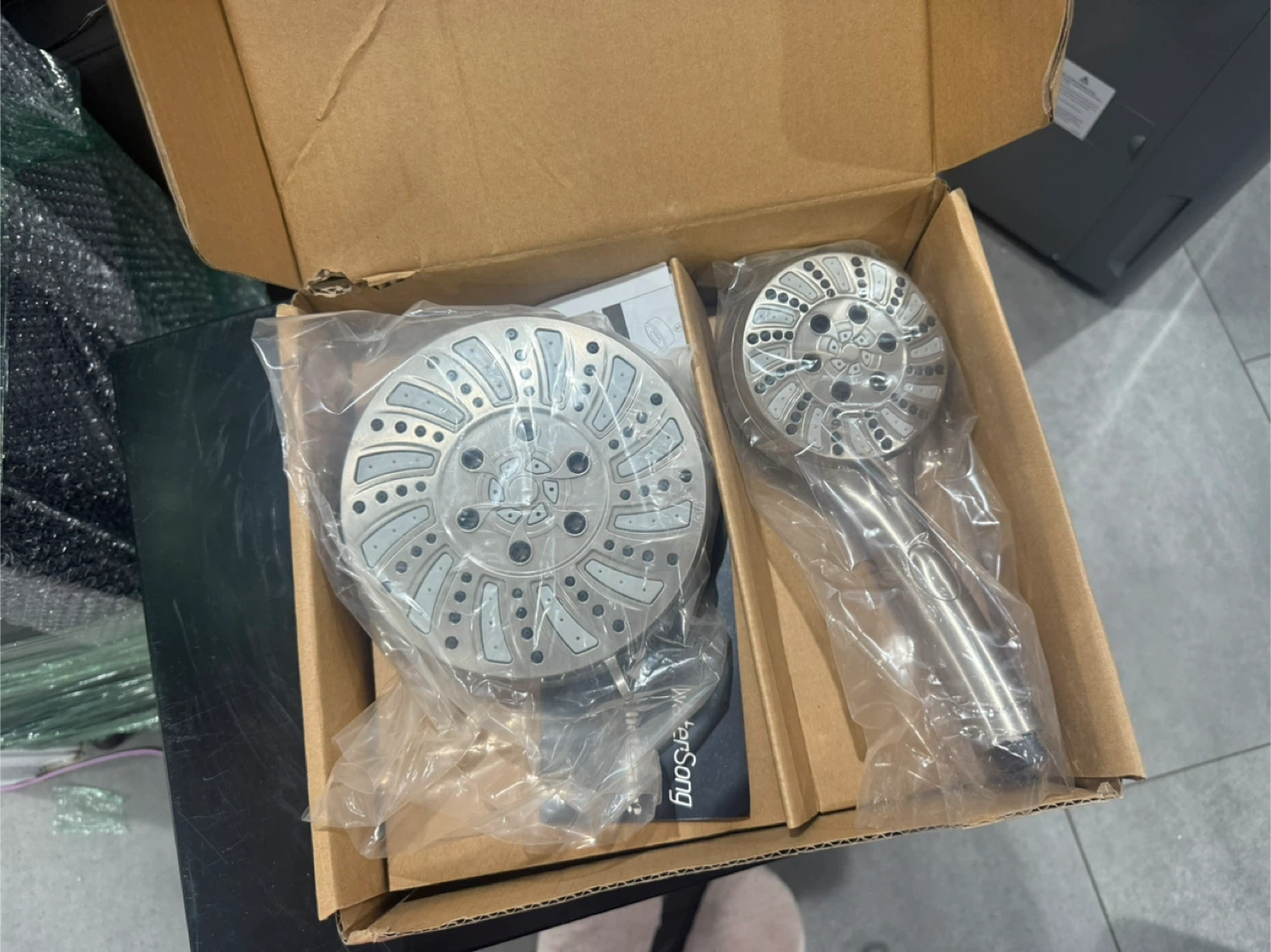 WaterSong Functional Shower Set - New in Box!
