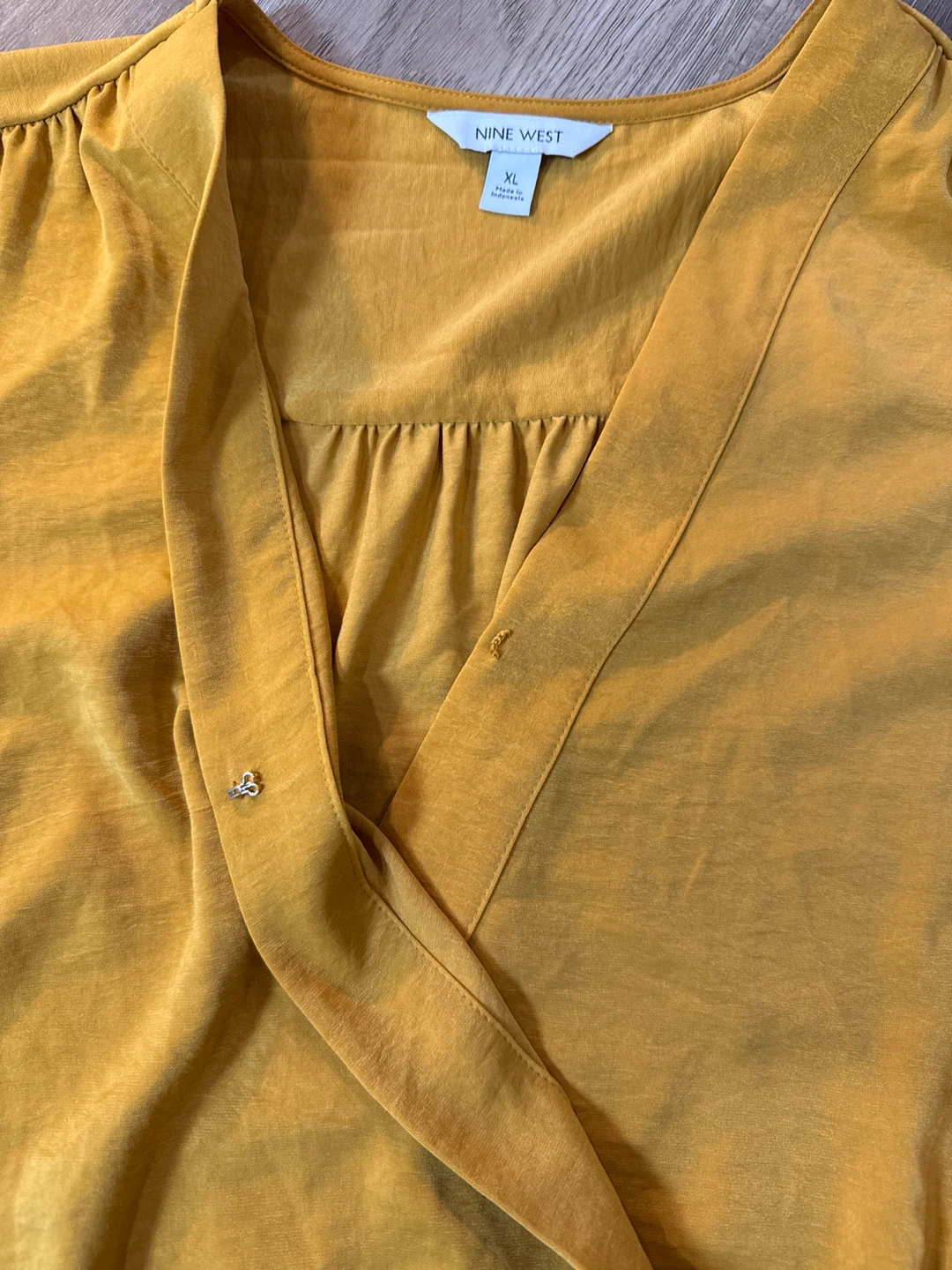 Nine West Gold Wrap Top - Size XL - photo 4