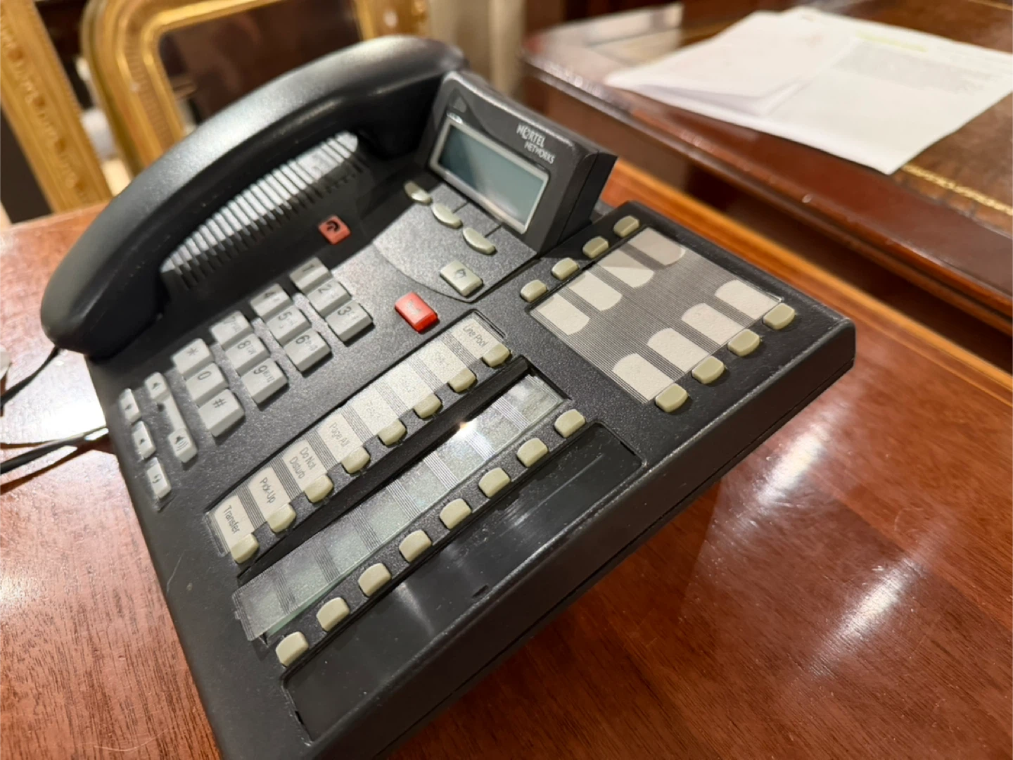 Avaya / Northern telecom  Office Desk Phone - photo 3