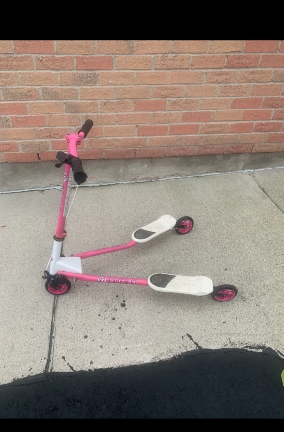Yvolution Fliker Air Scooter