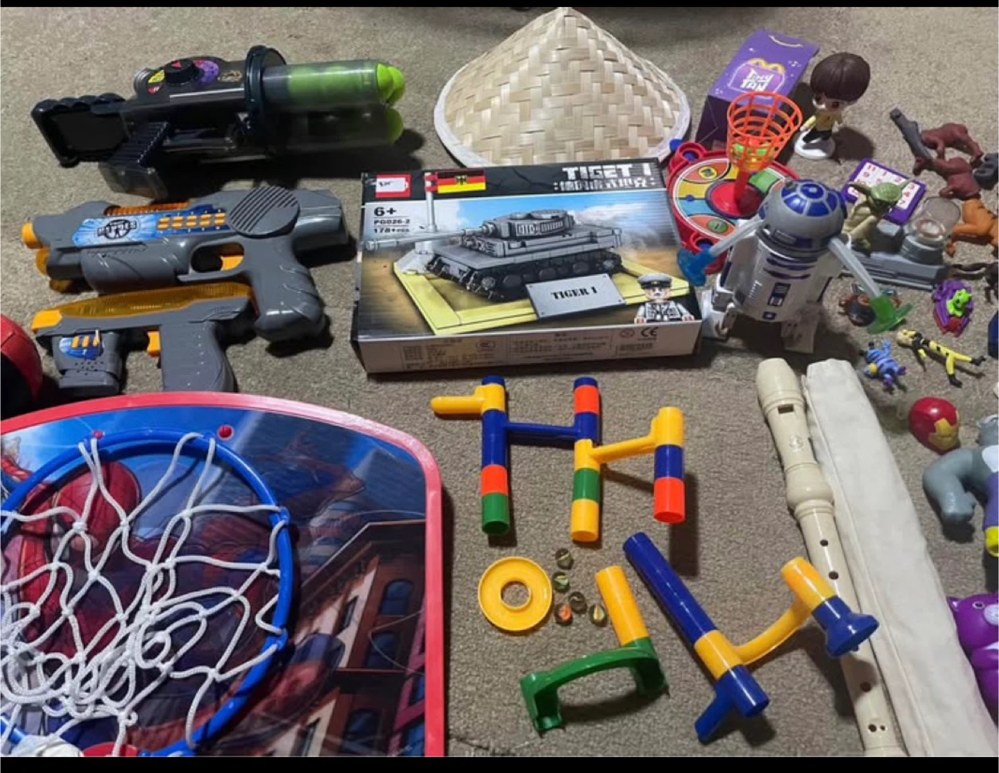 Mixed Toys: Puzzle, Guns, building blocksTank - photo 3