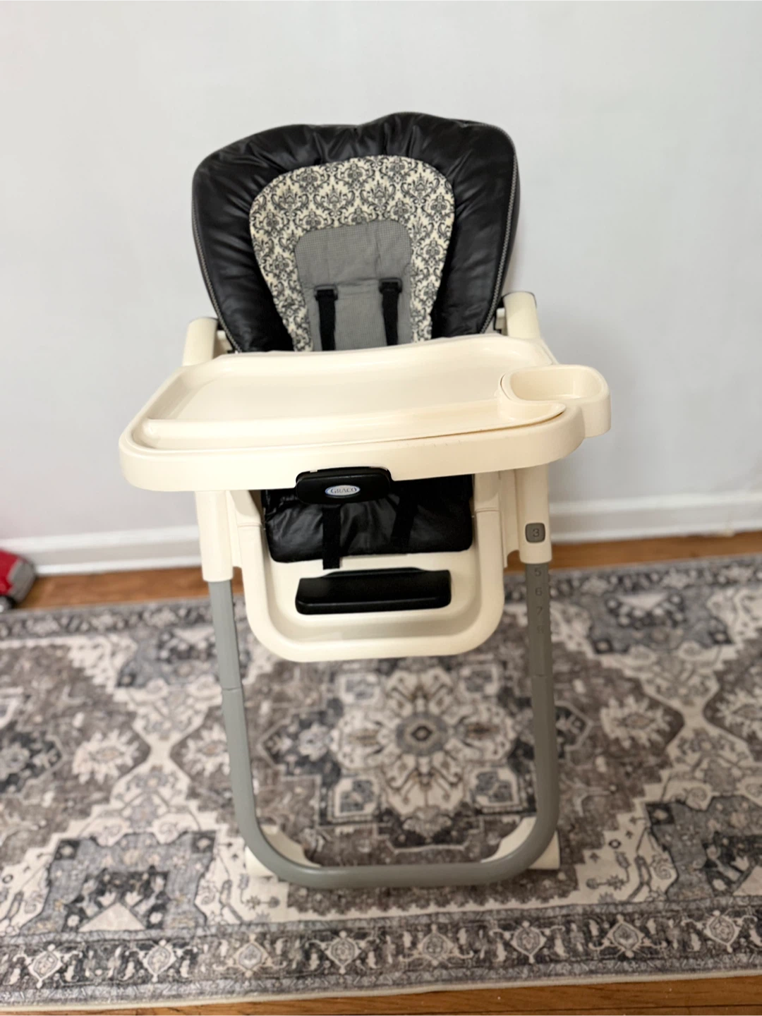 Graco Blossom 6-in-1 Convertible High Chair