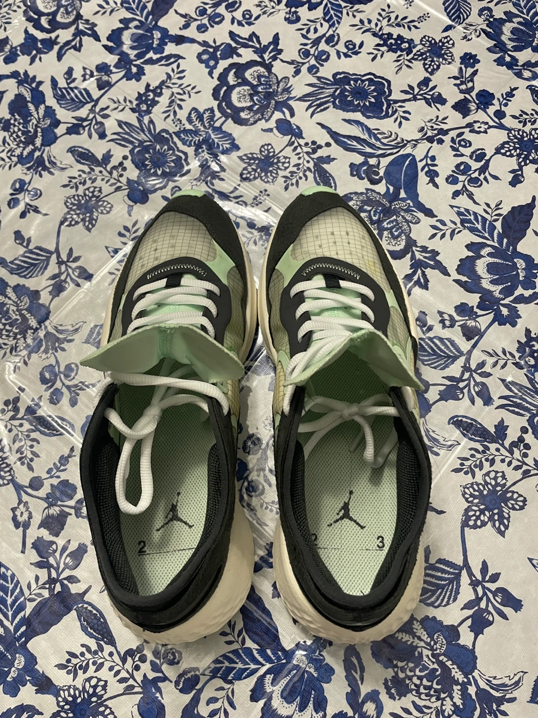 Jordan Formula 23 Sneakers - photo 4
