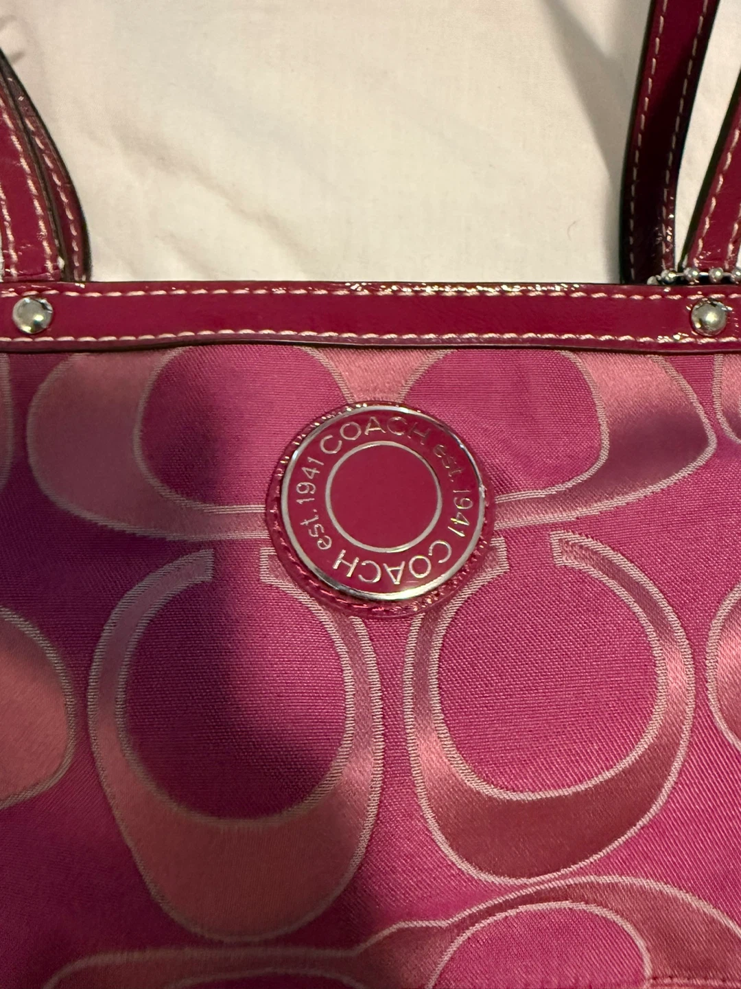 Coach Signature C Design Pink Tote Bag - photo 3