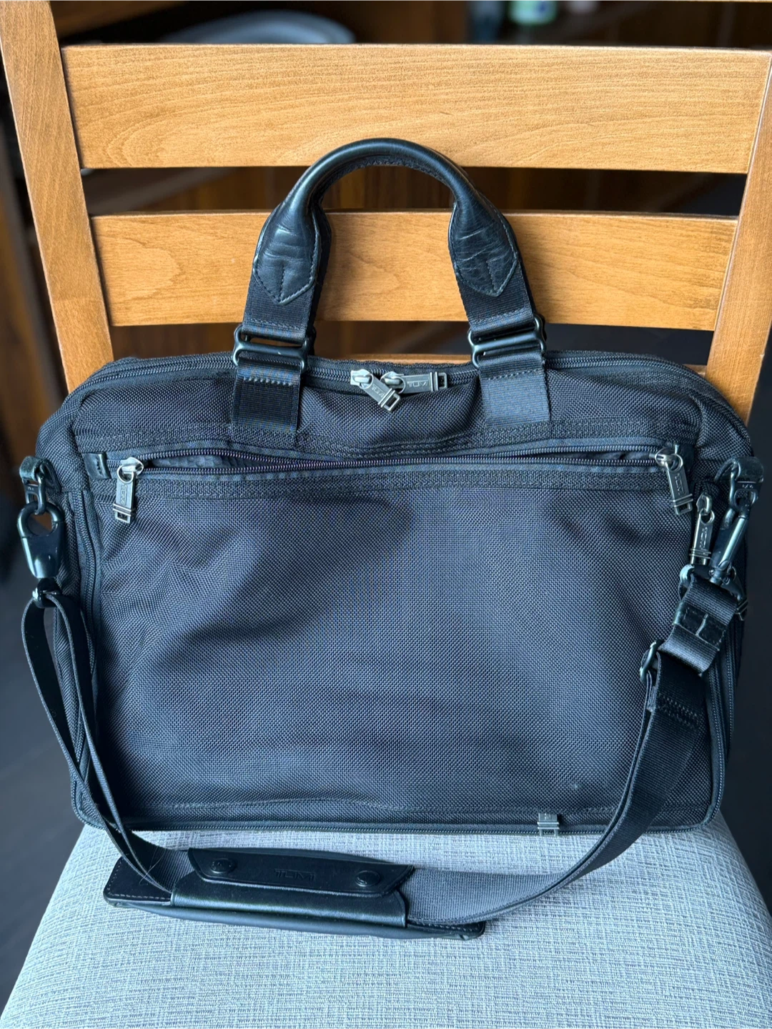 TUMI Black Laptop/Briefcase - photo 2