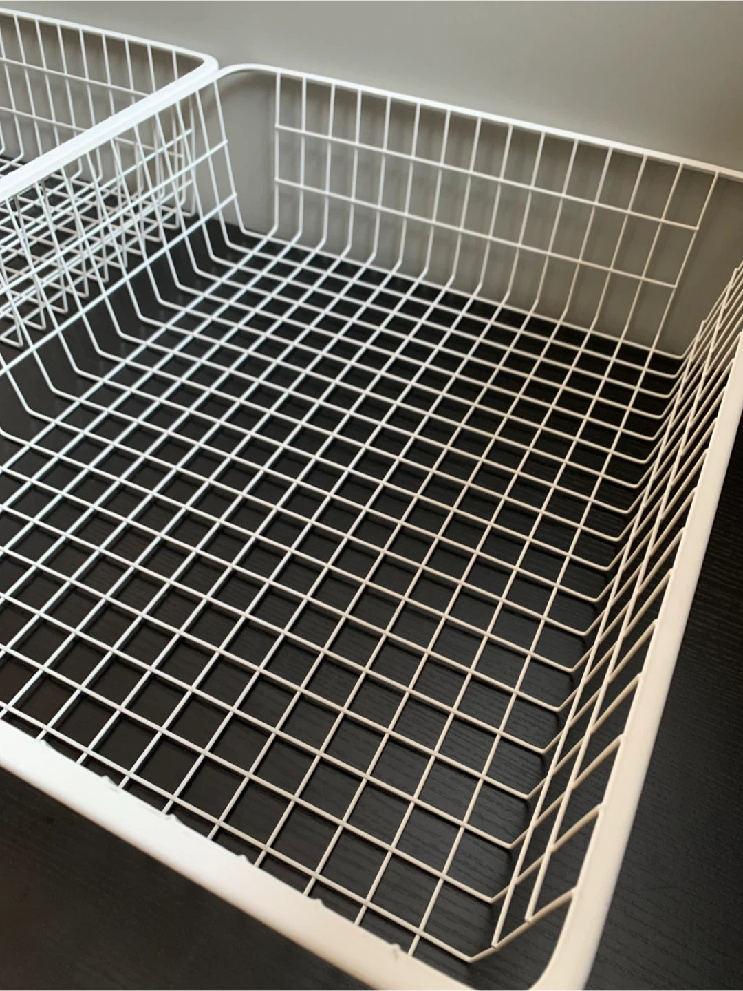 White Wire Storage Baskets- Set of 2 - photo 3