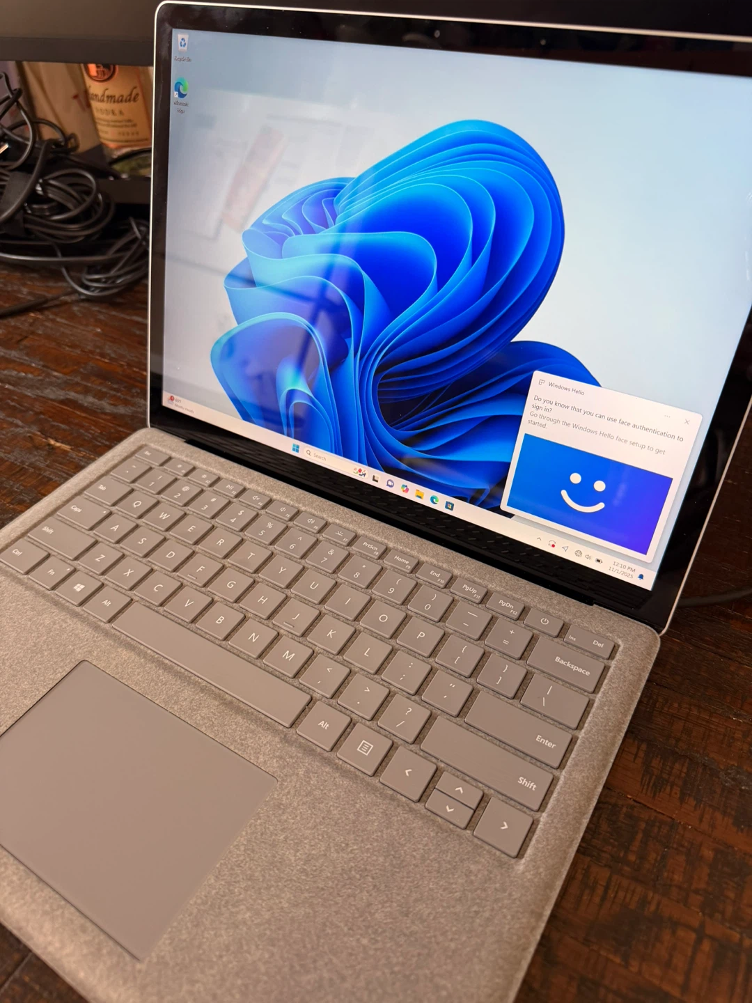 Microsoft Surface Laptop - photo 5